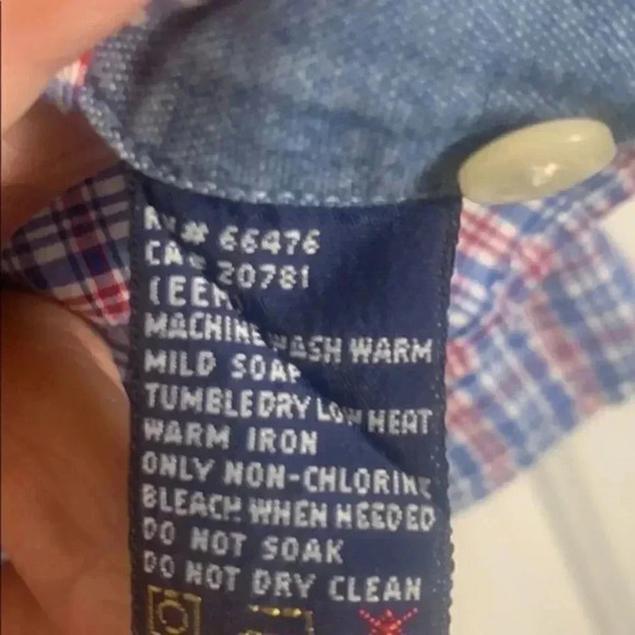 Tommy Hilfiger button down long sleeve shirt - Picture 5 of 5